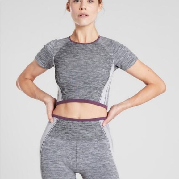 Athleta Grey Impact Seamless Cropped Tee - Picture 1 of 6